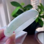 飘花厚装正圈手镯